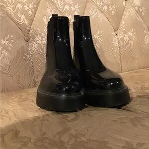 Calvin Klein boots size 7